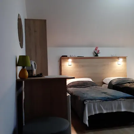 Villa Monica pokoje dwuosobowe tylko dla dorosłych Mielenko Zewnętrze zdjęcie