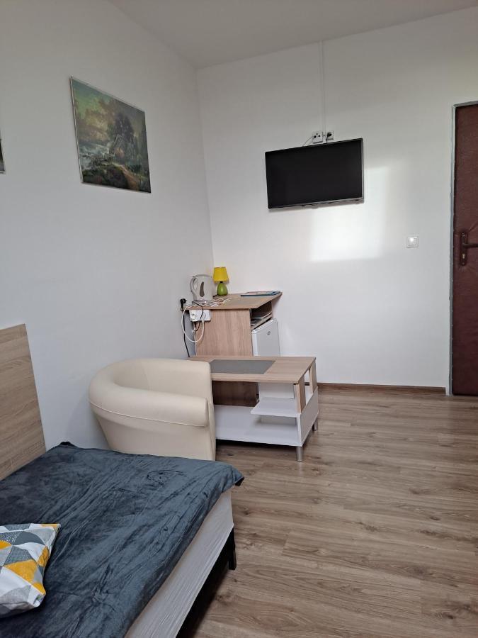 Homestay Monica Dwuosobowe Tylko Dla Doroslych