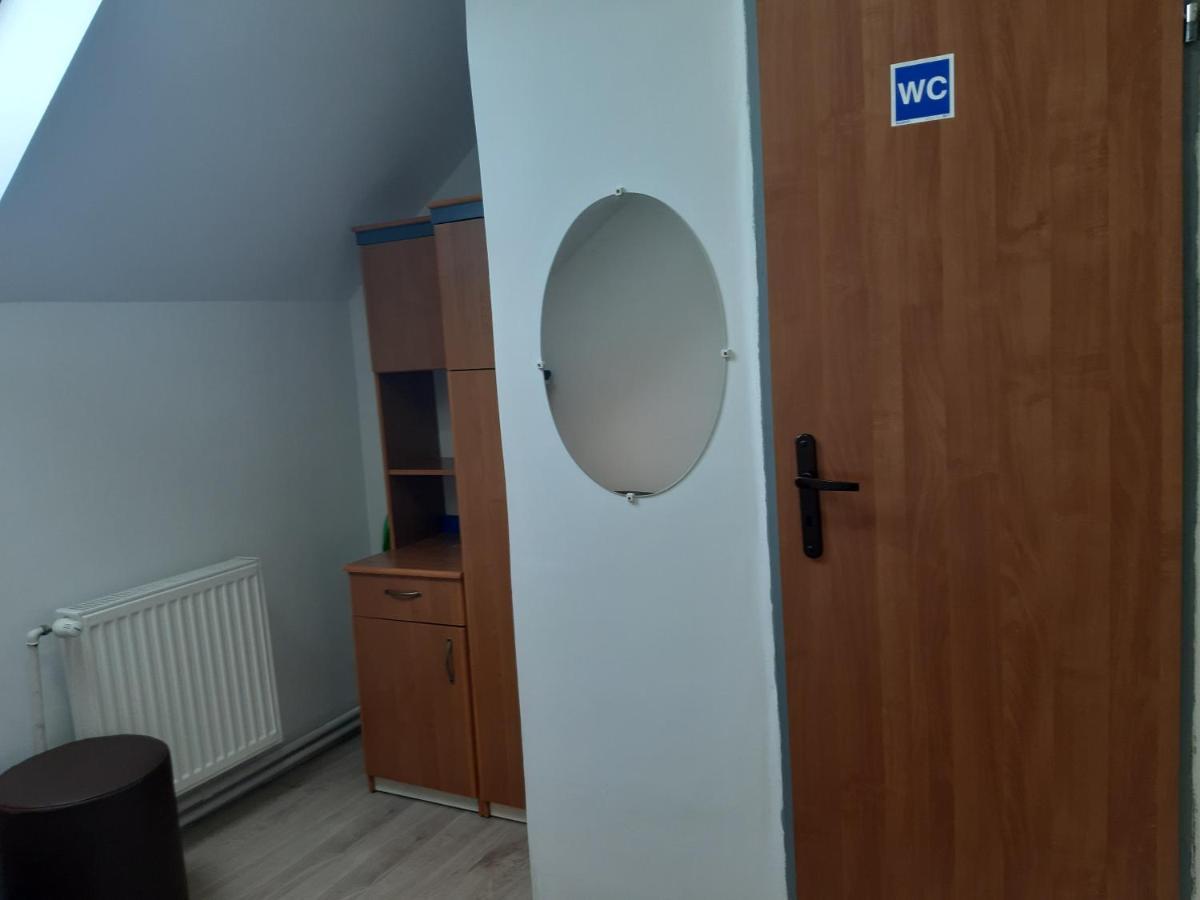 Monica Dwuosobowe Tylko Dla Doroslych Homestay *
